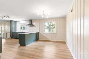 1462 Marlborough Way, Savannah, GA 31406 - Photo 8