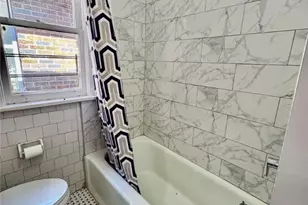 921 W 46th St, Savannah, GA 31415 - Photo 8