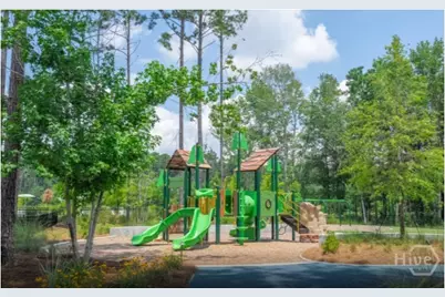 172 Ember Way, Richmond Hill, GA 31324 - Photo 2