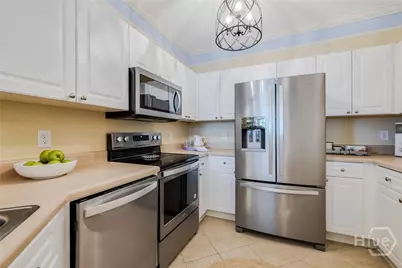 1738 Whitemarsh Way, Savannah, GA 31410 - Photo 6
