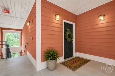 1738 Whitemarsh Way, Savannah, GA 31410 - Photo 2