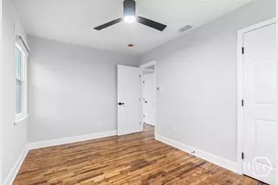 2102 Auburn Street, Savannah, GA 31404 - Photo 12