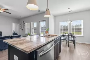 1916 Arnold Dr SE, Allenhurst, GA 31301 - Photo 12