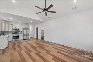 145 Waters Cir, Pembroke, GA 31321 - Photo 10