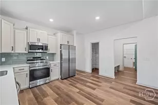 145 Waters Cir, Pembroke, GA 31321 - Photo 14