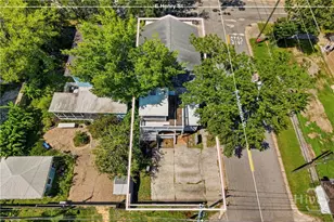 743 E Henry St, Savannah, GA 31401 - Photo 32