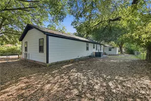 2326 Lorraine Dr, Savannah, GA 31404 - Photo 16