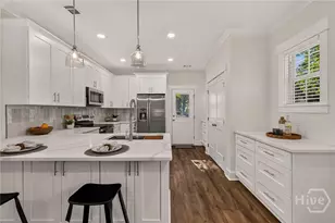 1601 Grove St, Savannah, GA 31401 - Photo 14