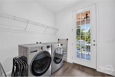 706 W 44th Street, Savannah, GA 31405 - Photo 30