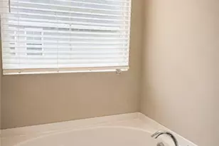36 Cockle Shell Rd, Savannah, GA 31419 - Photo 12