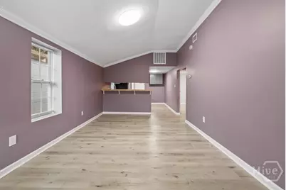 705 W 47th Street, Savannah, GA 31405 - Photo 8
