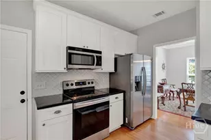 315 Gloucester Rd, Savannah, GA 31410 - Photo 14