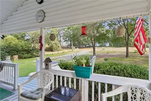 124 Edgewater Dr, Bloomingdale, GA 31302 - Photo 2