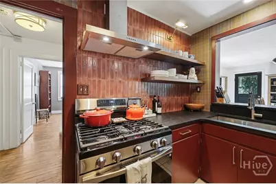 2301 E 40th Street, Savannah, GA 31404 - Photo 24