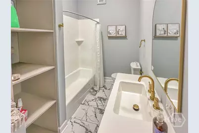 413 E 36th Street, Savannah, GA 31401 - Photo 12