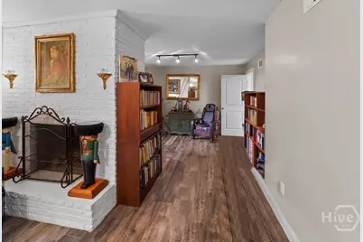 375 Eastridge Drive, Savannah, GA 31406 - Photo 10