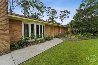 375 Eastridge Drive, Savannah, GA 31406 - Photo 6