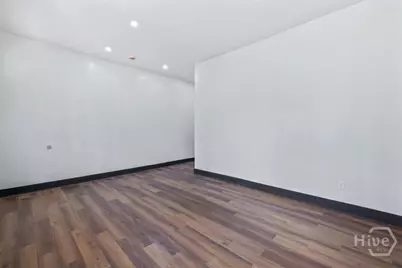 604 W 40th Street, Savannah, GA 31415 - Photo 24