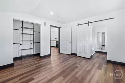 604 W 40th Street, Savannah, GA 31415 - Photo 32