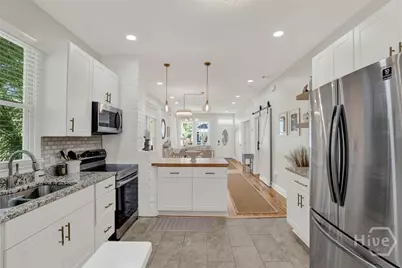 809 E Bolton Street, Savannah, GA 31401 - Photo 18