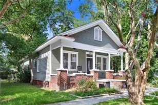 809 E Bolton St, Savannah, GA 31401 - Photo 2