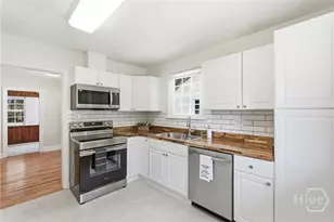 2324 E 40th St, Savannah, GA 31404 - Photo 4