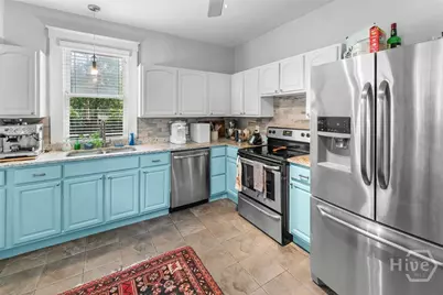 220 E 53rd Street, Savannah, GA 31405 - Photo 22