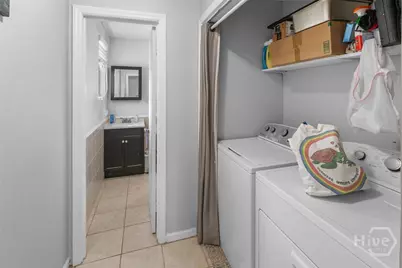 220 E 53rd Street, Savannah, GA 31405 - Photo 18