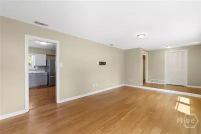 17 Regent Drive, Savannah, GA 31406 - Photo 16
