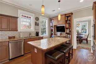 717 E 46th St, Savannah, GA 31405 - Photo 16