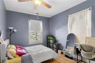 534 E Waldburg St, Savannah, GA 31401 - Photo 30