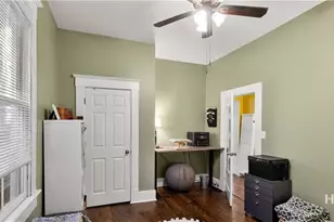 534 E Waldburg St, Savannah, GA 31401 - Photo 20