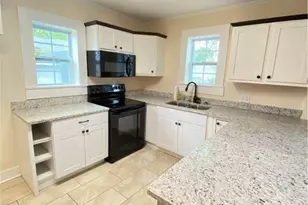 615 Orchard St, Savannah, GA 31405 - Photo 10