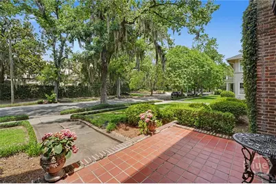 27 E 49th Street, Savannah, GA 31405 - Photo 8