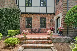 27 E 49th St, Savannah, GA 31405 - Photo 4