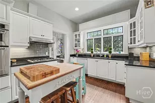 27 E 49th St, Savannah, GA 31405 - Photo 34