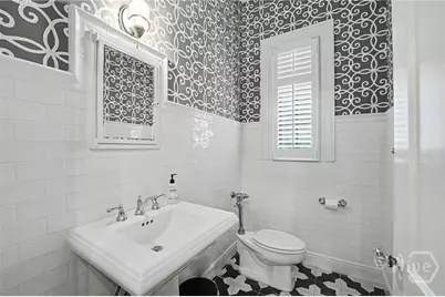 27 E 49th Street, Savannah, GA 31405 - Photo 40