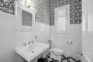 27 E 49th St, Savannah, GA 31405 - Photo 40