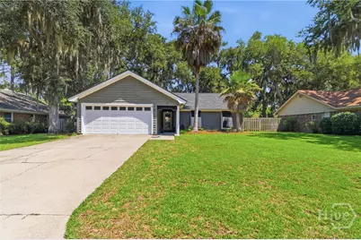 10 Hanging Moss Road, Savannah, GA 31410 - Photo 1