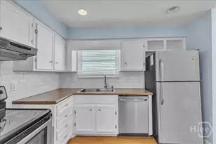 406 Briarcliff Cir, Savannah, GA 31419 - Photo 10