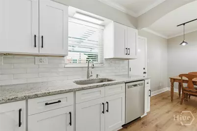 14 Dyches Drive, Savannah, GA 31406 - Photo 8
