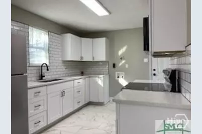 1000 W 53rd Street #Lower, Savannah, GA 31405 - Photo 8