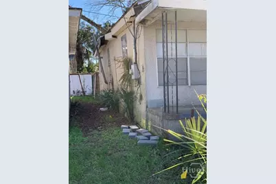 124 Scarborough Street, Savannah, GA 31415 - Photo 2