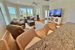 29 Taylor St, Tybee Island, GA 31328 - Photo 6