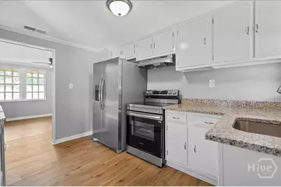 922 Carroll Street, Savannah, GA 31415 - Photo 4