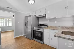 922 Carroll St, Savannah, GA 31415 - Photo 4
