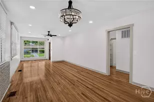 631 W 45th St, Savannah, GA 31405 - Photo 14
