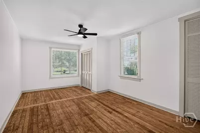 631 W 45th Street, Savannah, GA 31405 - Photo 24