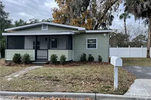 1902 Stone St, Savannah, GA 31410 - Photo 2
