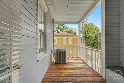 301 W 34th Street, Savannah, GA 31401 - Photo 36